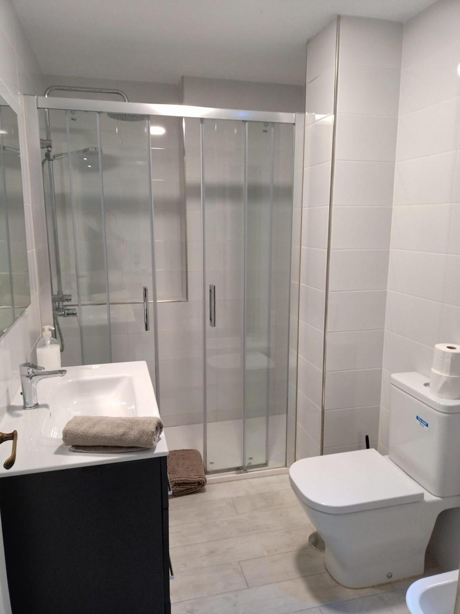A10minutosdelaplayaandando Apartment Malaga Bagian luar foto